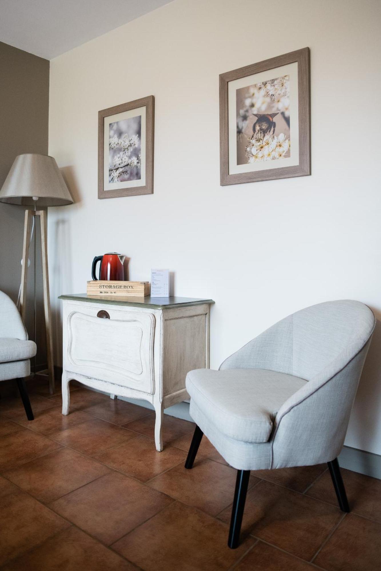 Les Galapons Hotel Trept Room photo